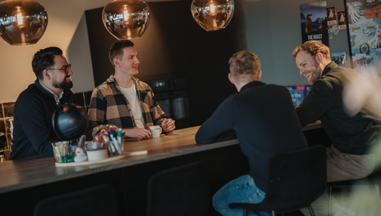 Arcady-specialisten delen kennis en ervaringen tijdens een interactieve IT-training en kennissessie